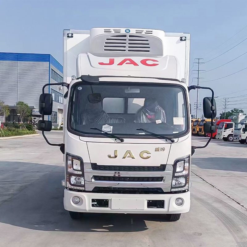 JAC shuailing E 4x2 refrigerated truck