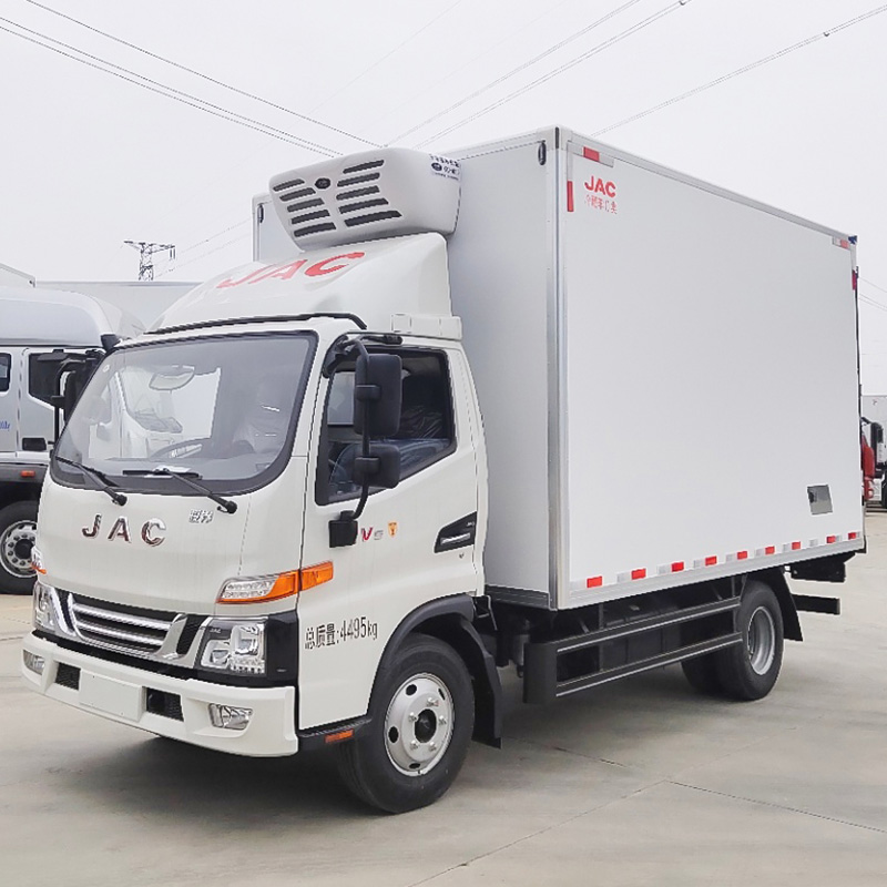 JAC Junling 4x2 refrigerated truck