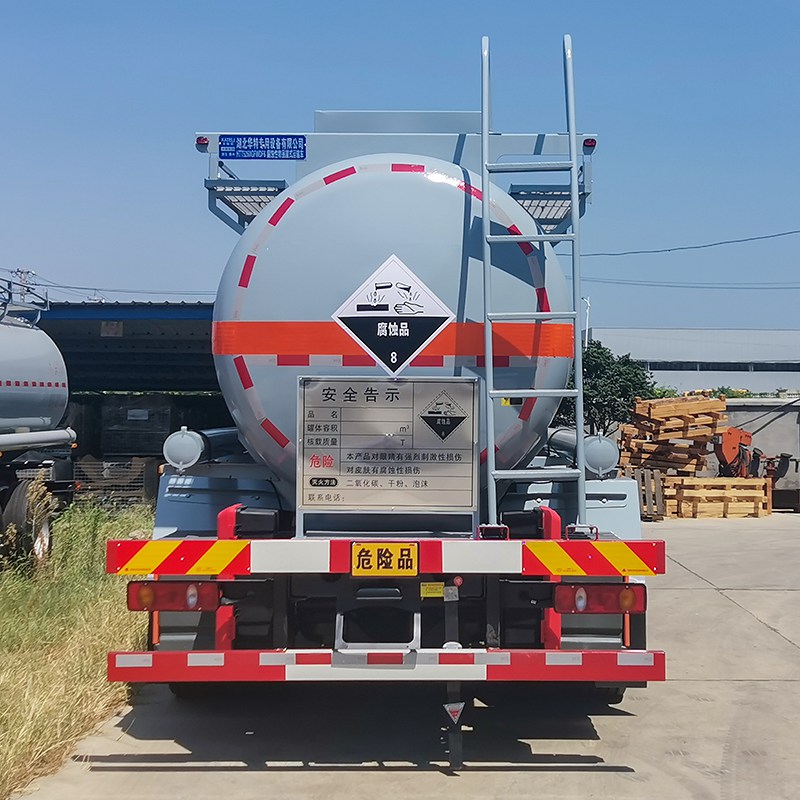 China 6x2 chemical tanker truck liquid oxygen transport tank truck