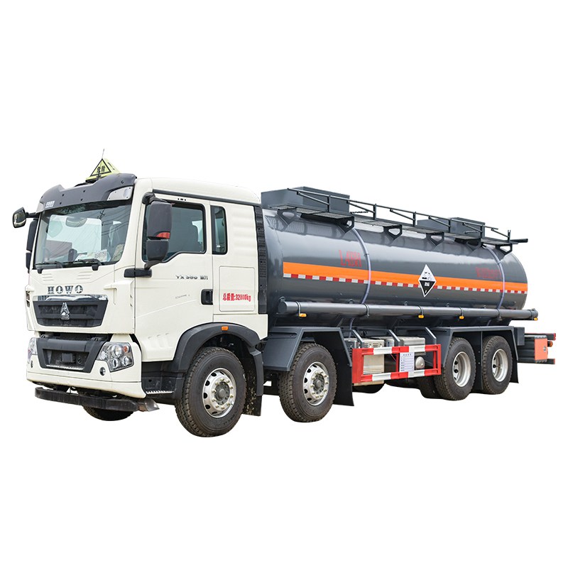 China famous sinotruck howo 18.3 cbm chemical liquid tank truck