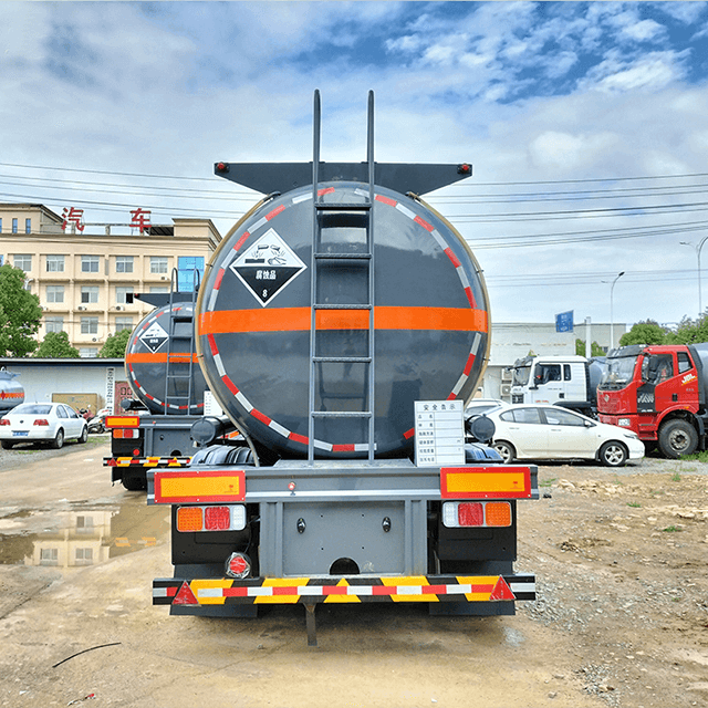 28.4m³ Chemical Corrosive Liquid Transport Tank Semi Trailer